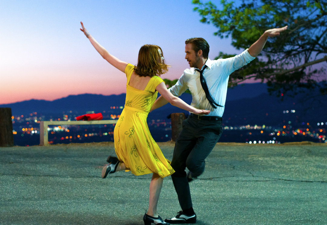 Ryan Gosling serenades Emma Stone in new ‘La La Land’ trailer